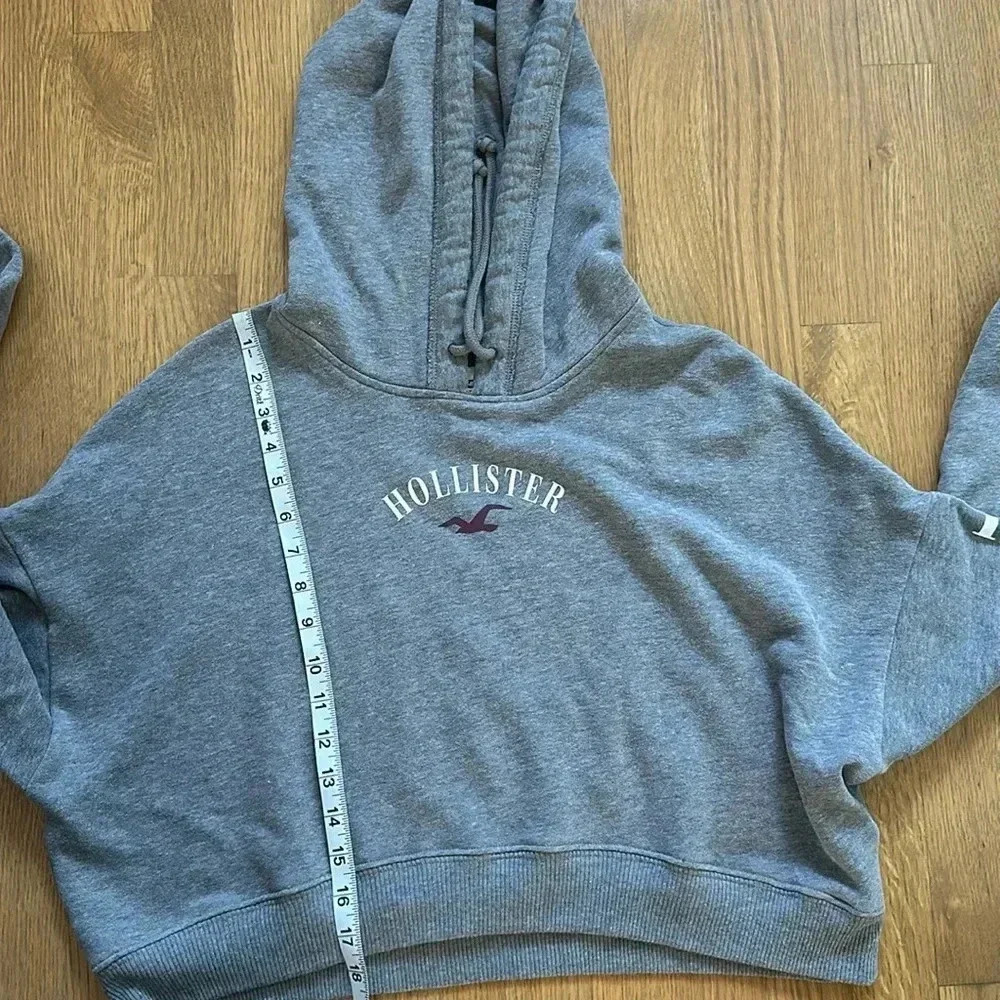 Hollister cropped hoodie duo - Picture 6 of 7